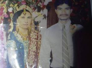 Pakistani-couple