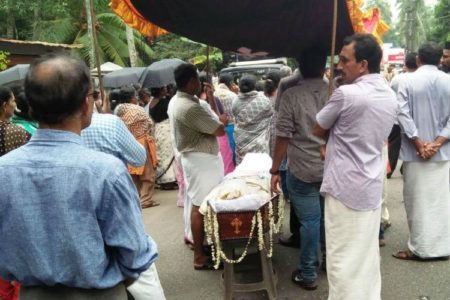 Kerala church denominations fight over funeral of 95-year-old man ...